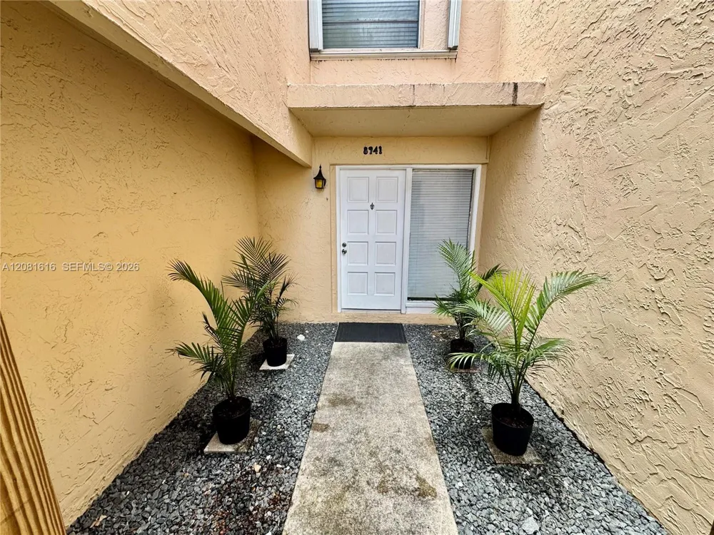 8941 NE 4th Ave Rd #8941 Miami Shores, FL 33138