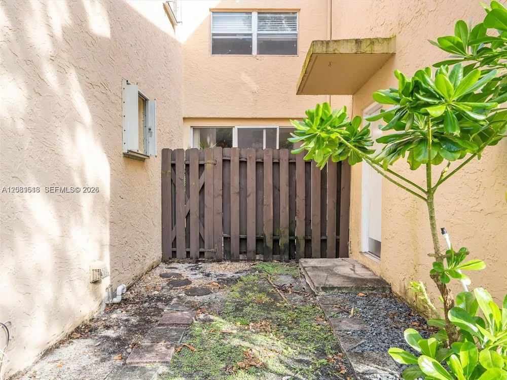 8941 NE 4th Ave Rd #8941 Miami Shores, FL 33138