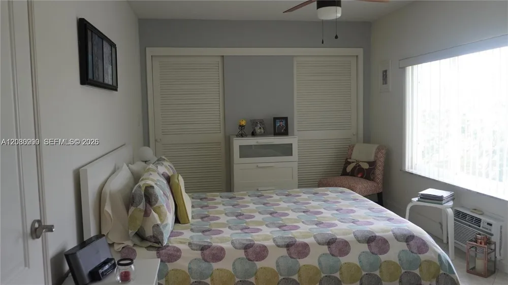800 S Hollybrook Dr #305 Pembroke Pines, FL 33025