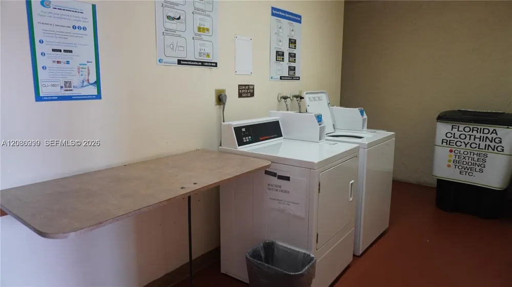 800 S Hollybrook Dr #305 Pembroke Pines, FL 33025