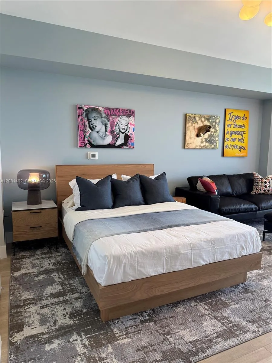 90 NE 32nd #817 Miami, FL 33127