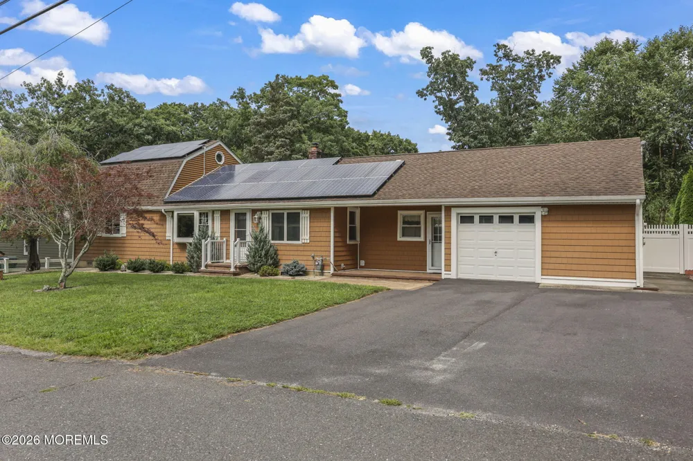 67 Crest Drive Howell, NJ 07731