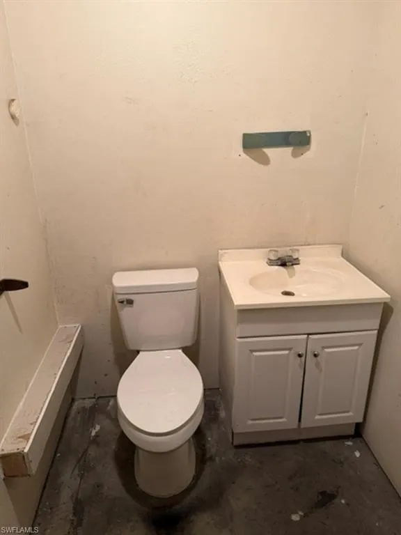 1613 SE 15th Terrace Cape Coral, FL 33990