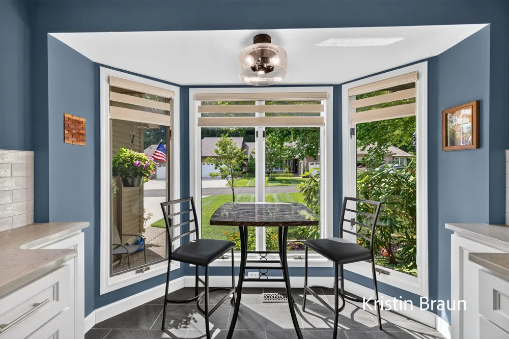 3694 Arborway Drive Norton Shores City, MI 49441