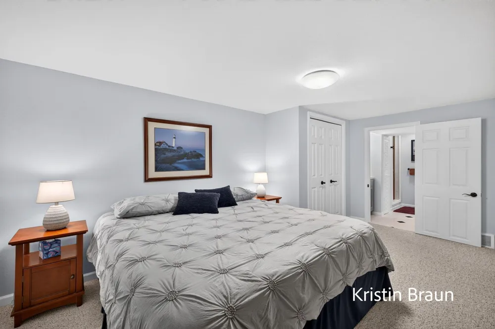 3694 Arborway Drive Norton Shores City, MI 49441
