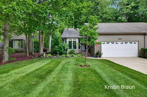 3694 Arborway Drive