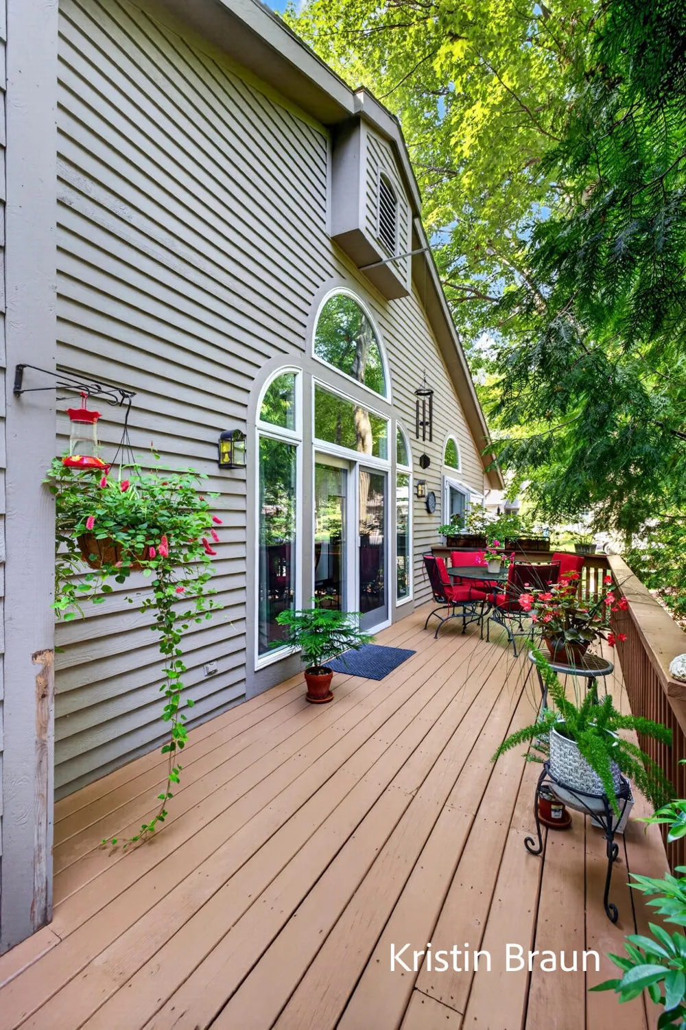 3694 Arborway Drive Norton Shores City, MI 49441