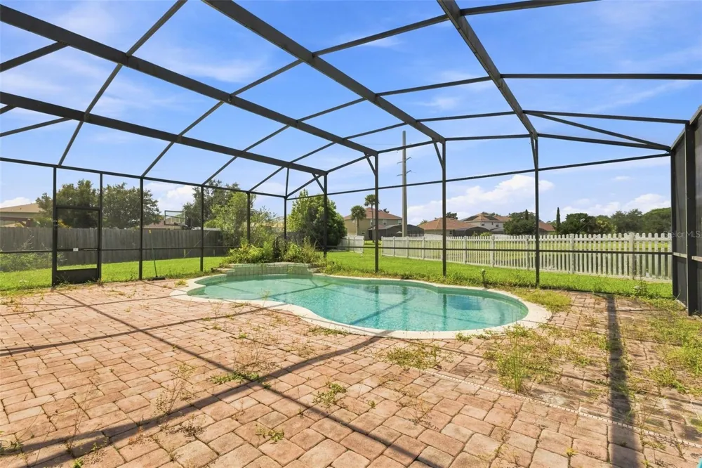 347 VELVETEEN PLACE Chuluota, FL 32766