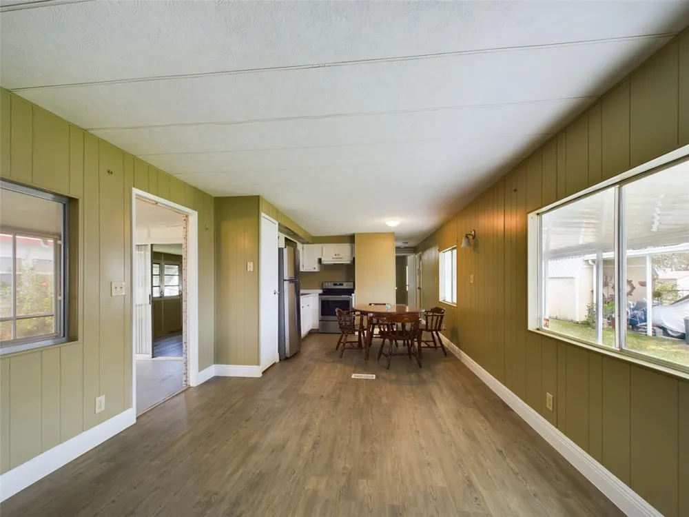 3502 DELAWARE AVENUE Sebring, FL 33870