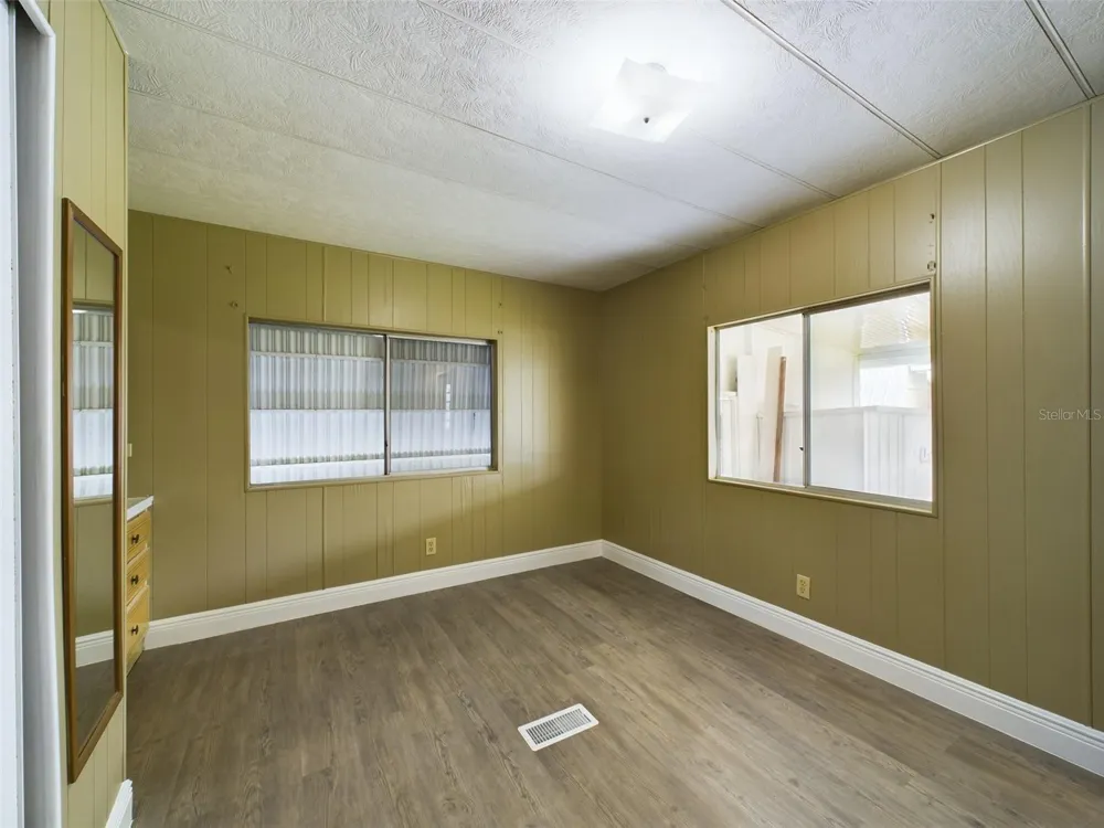 3502 DELAWARE AVENUE Sebring, FL 33870