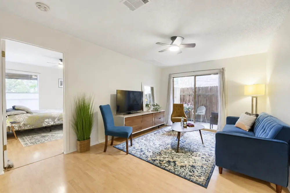 6903 Deatonhill Drive #20 Austin, TX 78745