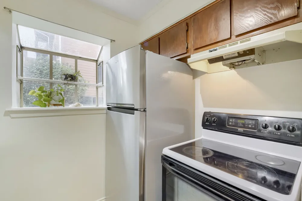 6903 Deatonhill Drive #20 Austin, TX 78745