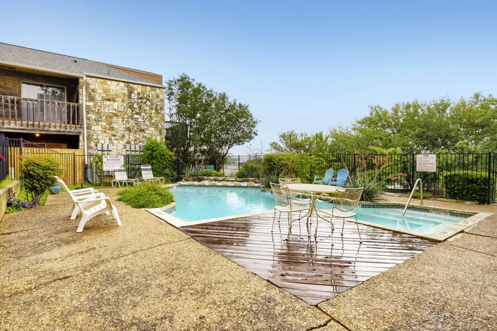 6903 Deatonhill Drive #20 Austin, TX 78745