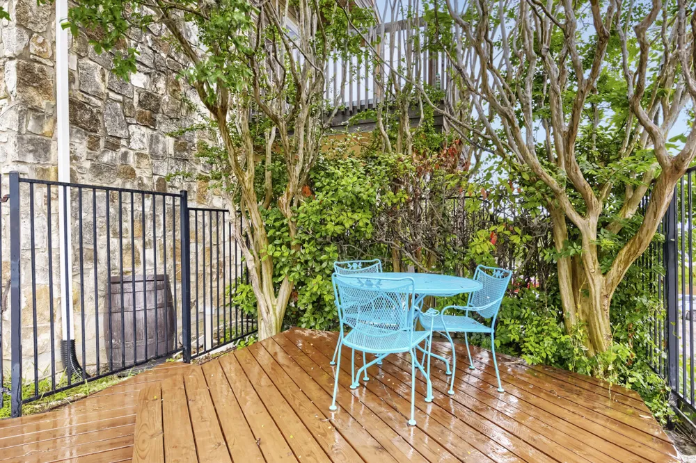 6903 Deatonhill Drive #20 Austin, TX 78745