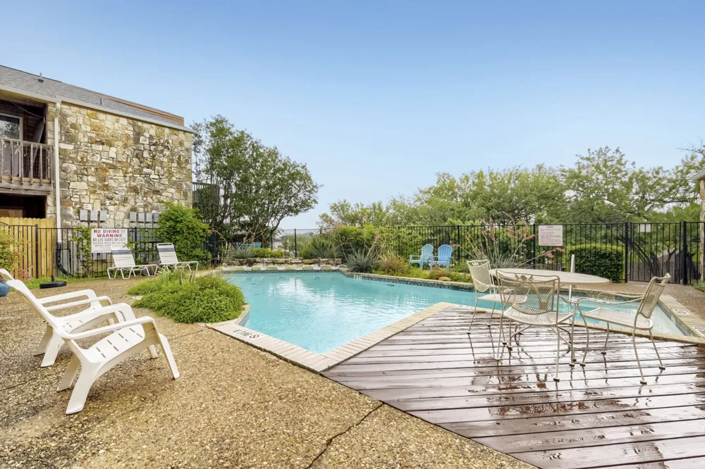 6903 Deatonhill Drive #20 Austin, TX 78745