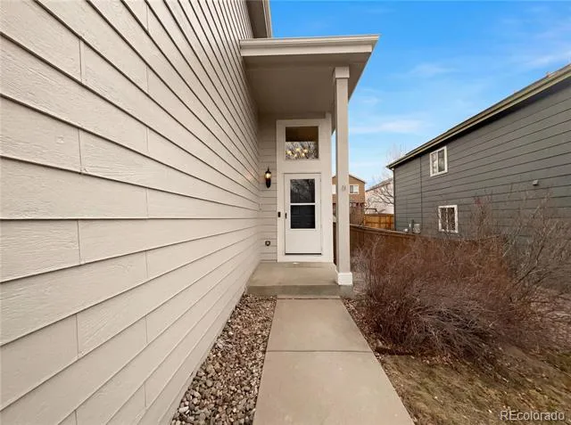 2332 Hyacinth Road Highlands Ranch, CO 80129