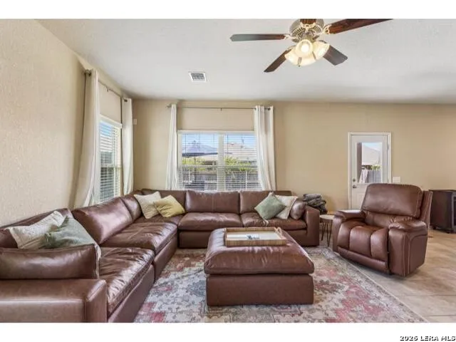 2727 WHEATFIELD WAY New Braunfels, TX 78130