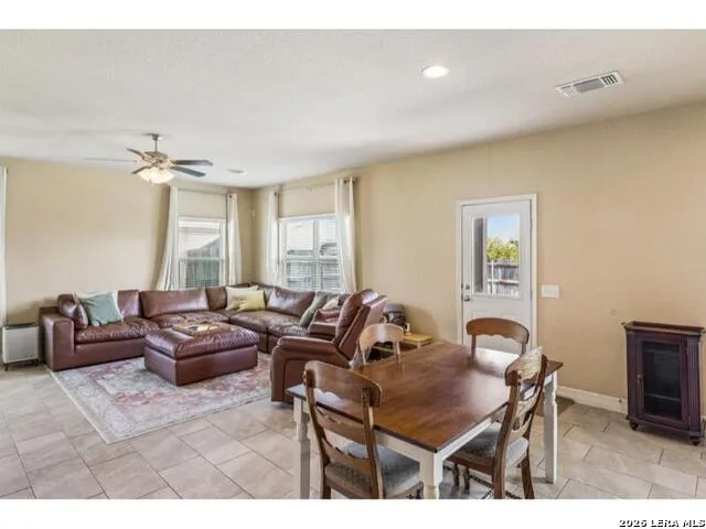 2727 WHEATFIELD WAY New Braunfels, TX 78130