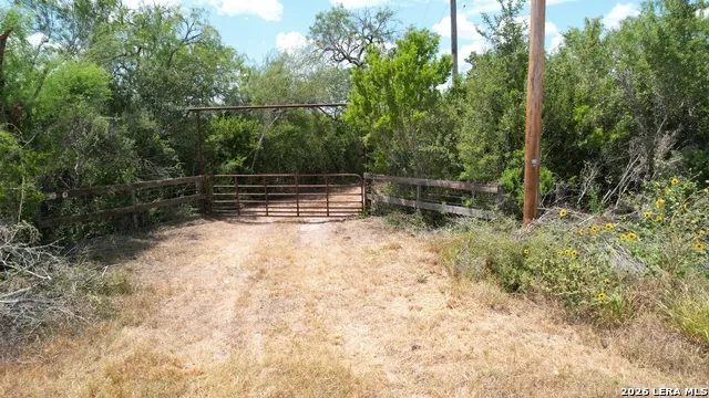 12654 HIGHWAY 339 Benavides, TX 78349