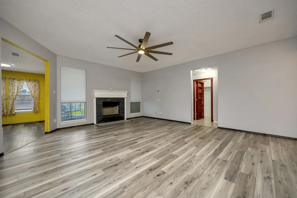 509 Birch Street Crowley, TX 76036
