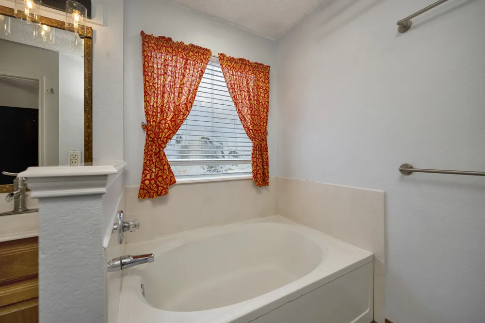 509 Birch Street Crowley, TX 76036