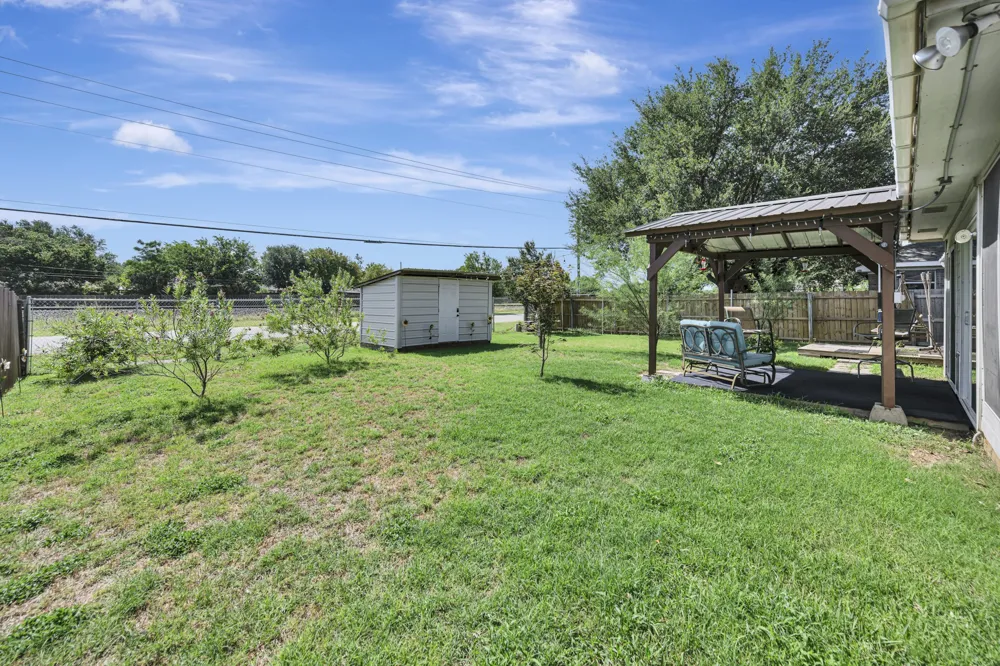 509 Birch Street Crowley, TX 76036