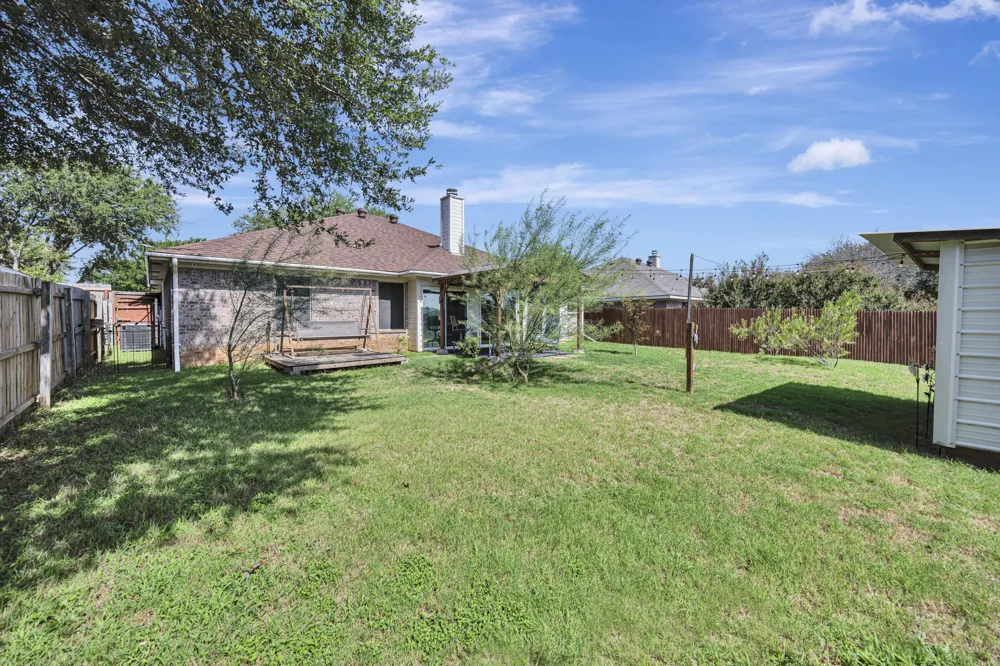 509 Birch Street Crowley, TX 76036