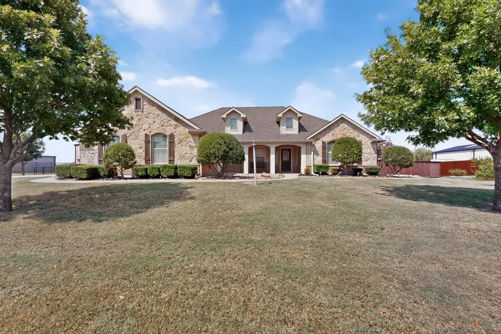 320 Brooks Drive Nevada, TX 75173