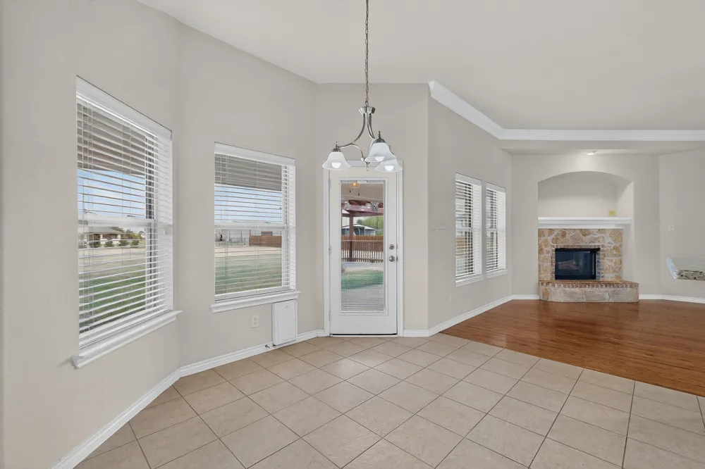 320 Brooks Drive Nevada, TX 75173