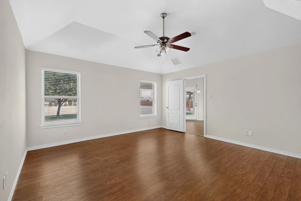 320 Brooks Drive Nevada, TX 75173