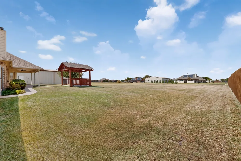 320 Brooks Drive Nevada, TX 75173