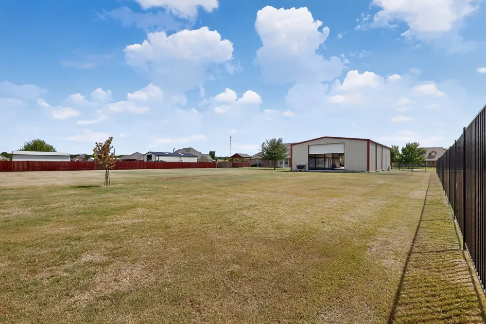 320 Brooks Drive Nevada, TX 75173