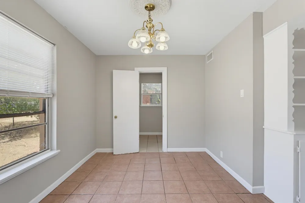 618 S La Salle Drive Abilene, TX 79605