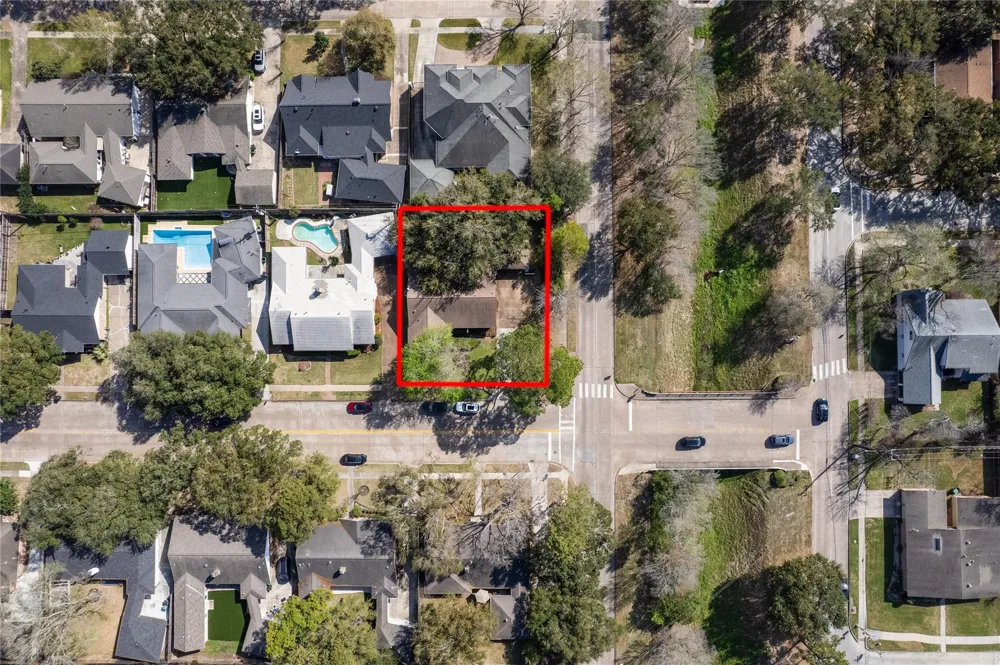 5347 Rutherglenn Drive Houston, TX 77096