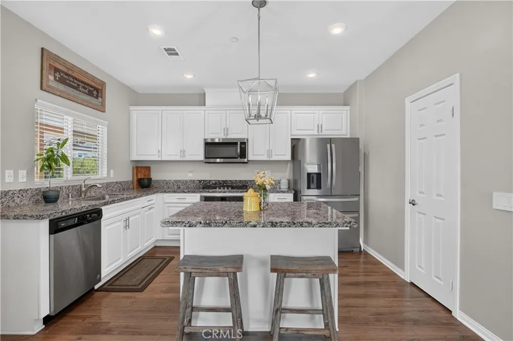 26489 Mallory Court Menifee, CA 92584