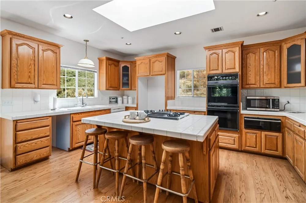 28625 Bootlegger Canyon Road Acton, CA 93510