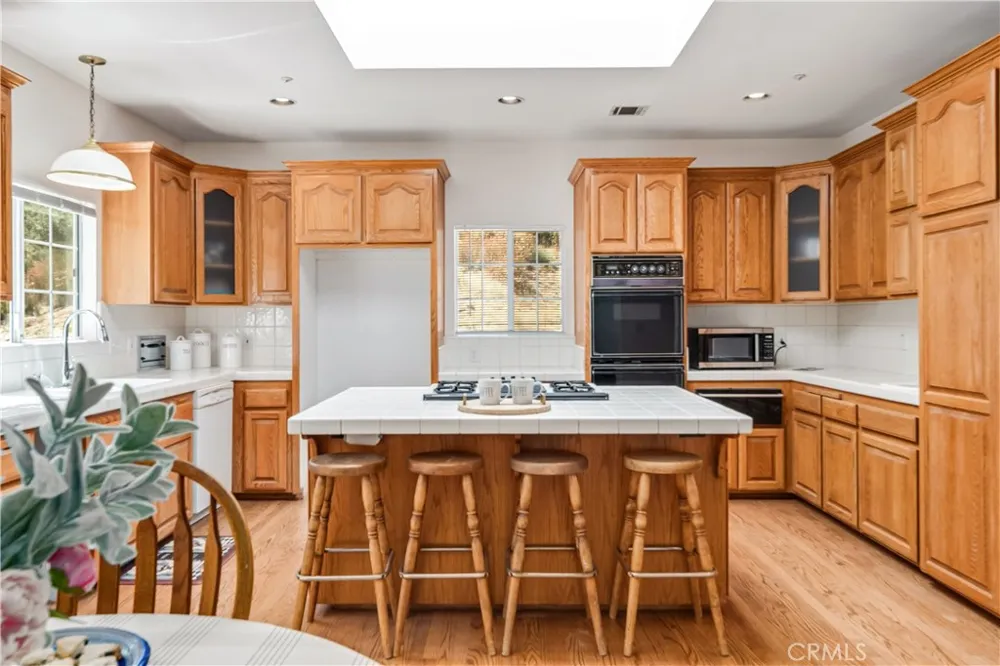 28625 Bootlegger Canyon Road Acton, CA 93510