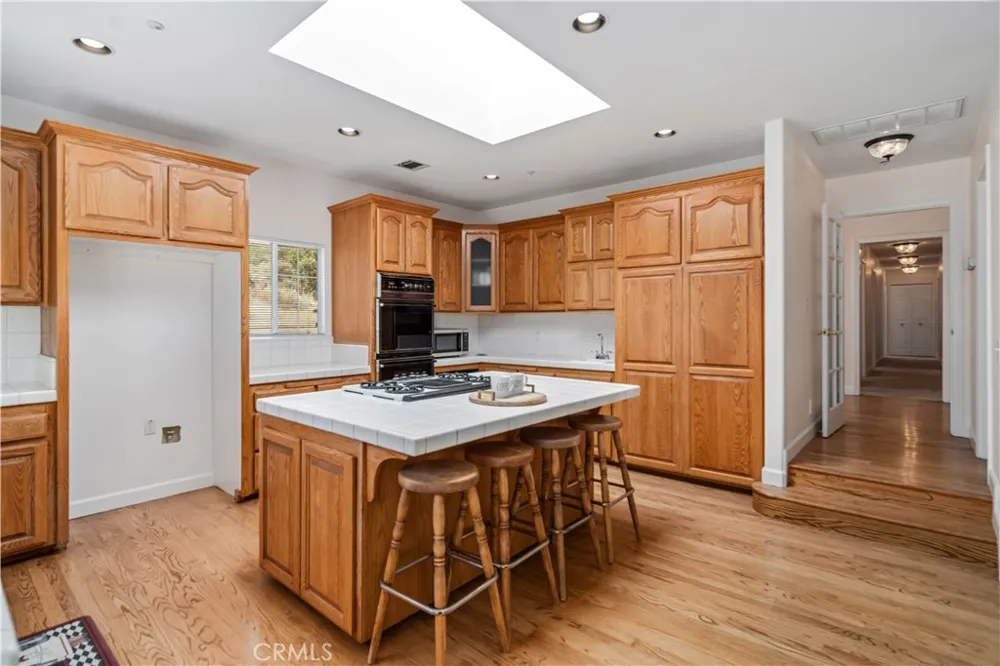 28625 Bootlegger Canyon Road Acton, CA 93510