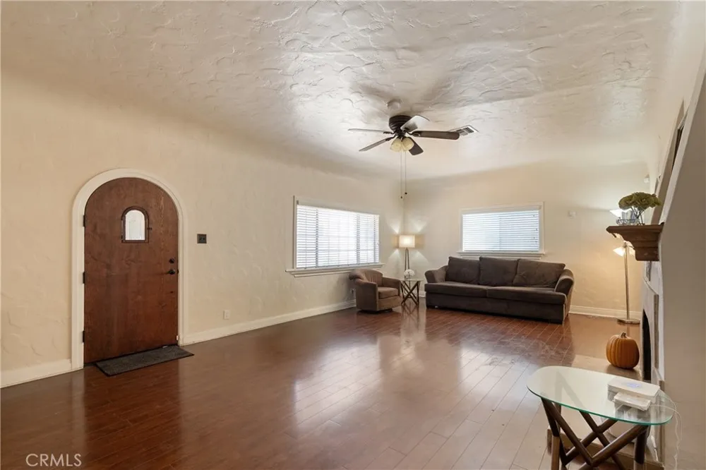5330 Huntington S Los Angeles, CA 90032