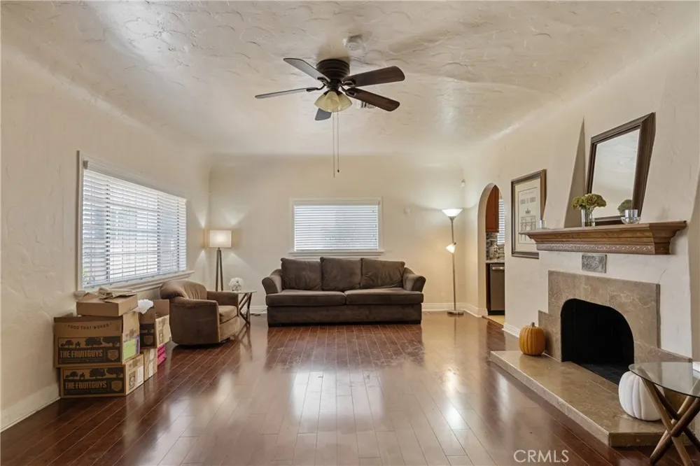 5330 Huntington S Los Angeles, CA 90032