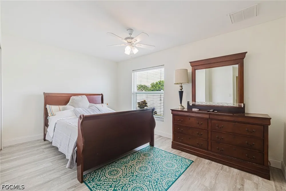 SE 18th Avenue Cape Coral, FL 33990