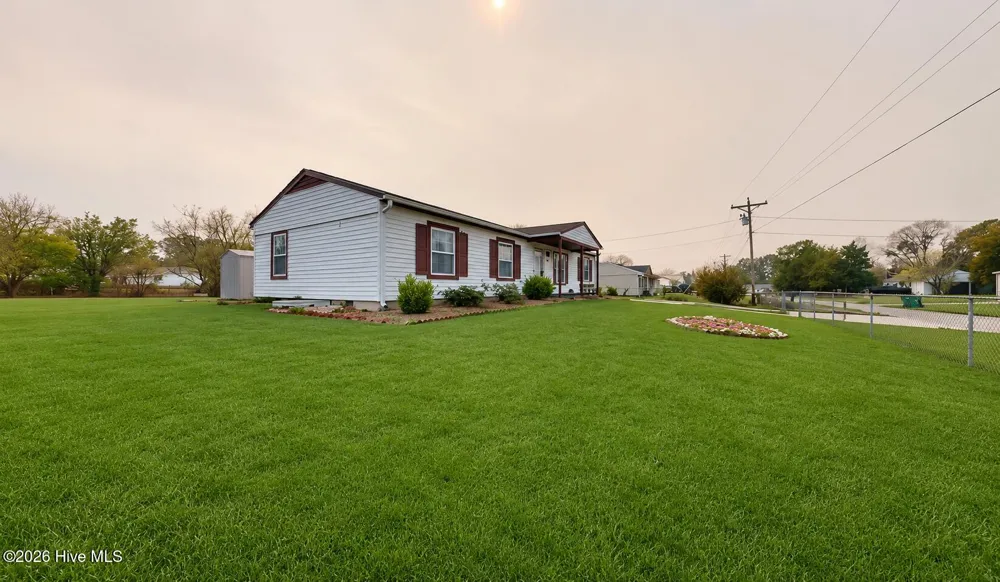 165 Copeland Court Hubert, NC 28539
