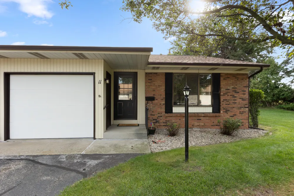52 Old Mill Drive #11 Holland, MI 49423