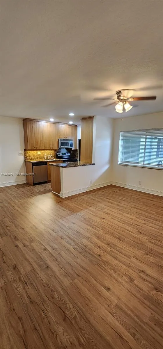 1423 Holly Heights Dr #17 Fort Lauderdale, FL 33304