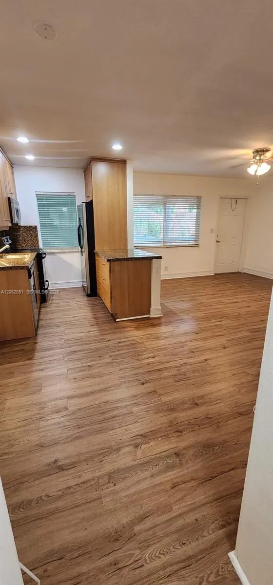 1423 Holly Heights Dr #17 Fort Lauderdale, FL 33304