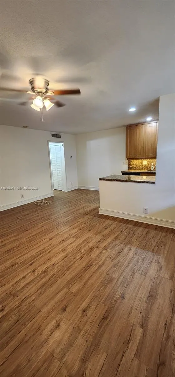 1423 Holly Heights Dr #17 Fort Lauderdale, FL 33304