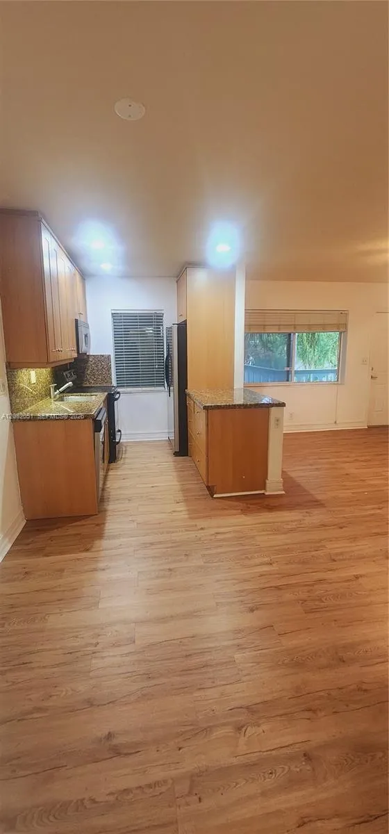 1423 Holly Heights Dr #17 Fort Lauderdale, FL 33304