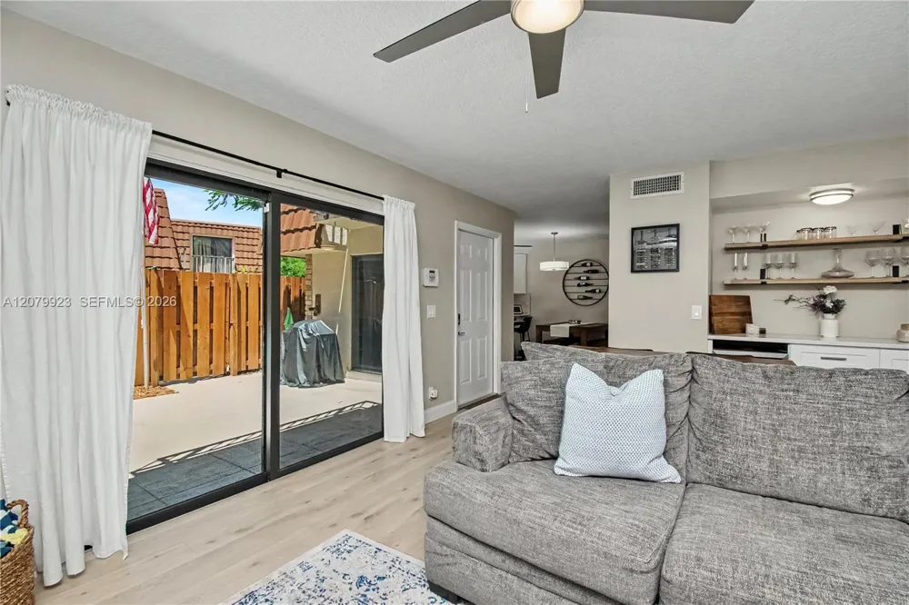 1830 San Juan Dr #23-B Delray Beach, FL 33445