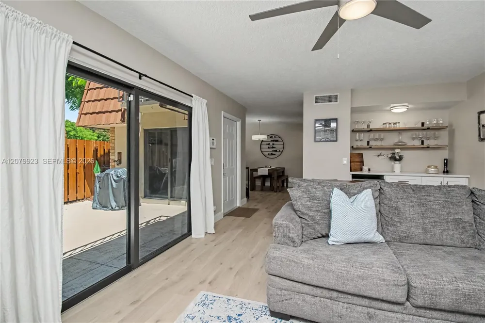 1830 San Juan Dr #23-B Delray Beach, FL 33445
