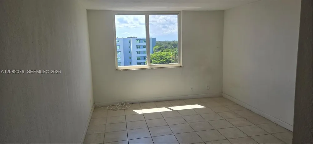 9143 SW 77th Ave #B801 Miami, FL 33156